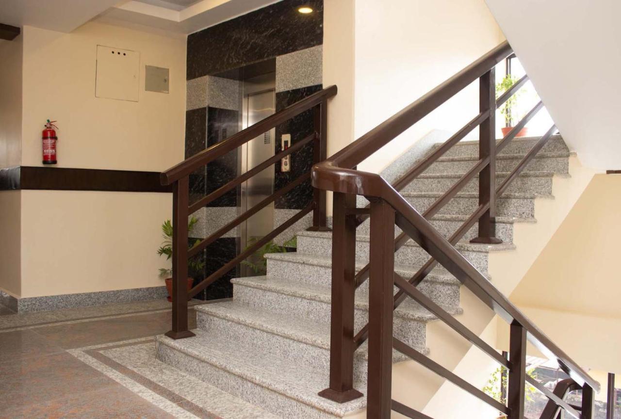 Hotel Silverline Pokhara Eksteriør billede