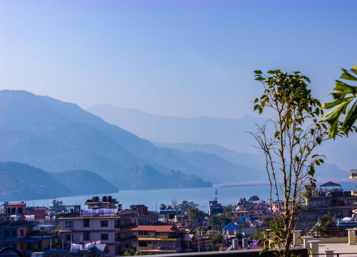 Hotel Silverline Pokhara Eksteriør billede